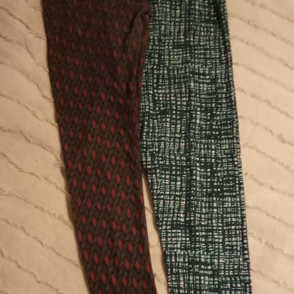 Leggings LuLaRoe 2 pairs Tall and curvy one size Form Fitting Buttery - Picture 2 of 11